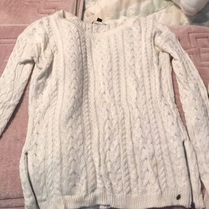 White American Eagle Sweater